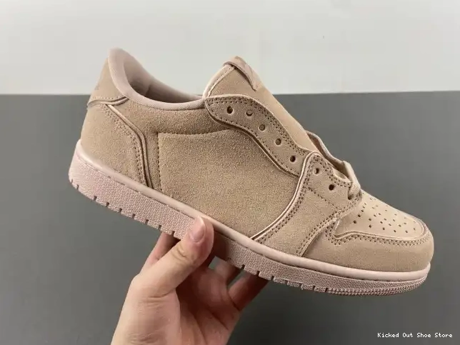 Kicked Out Shoe Store Retro Low Particle 1 NS Beige AO1935-204 Jordan 0617